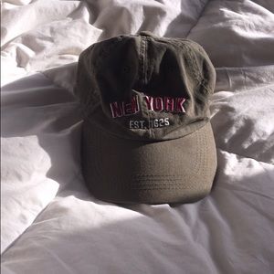 🤩 NY hat